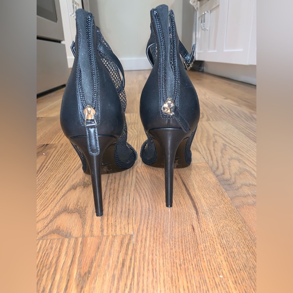 Open toe bootie - Picture 2 of 5